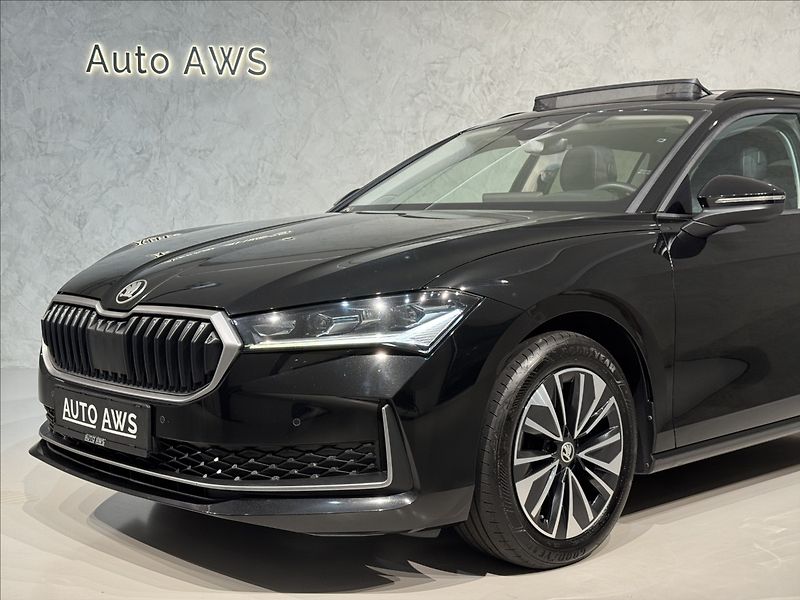 Škoda Superb 2,0 TDi  DSG Selection Assist - fotka 4 z 50