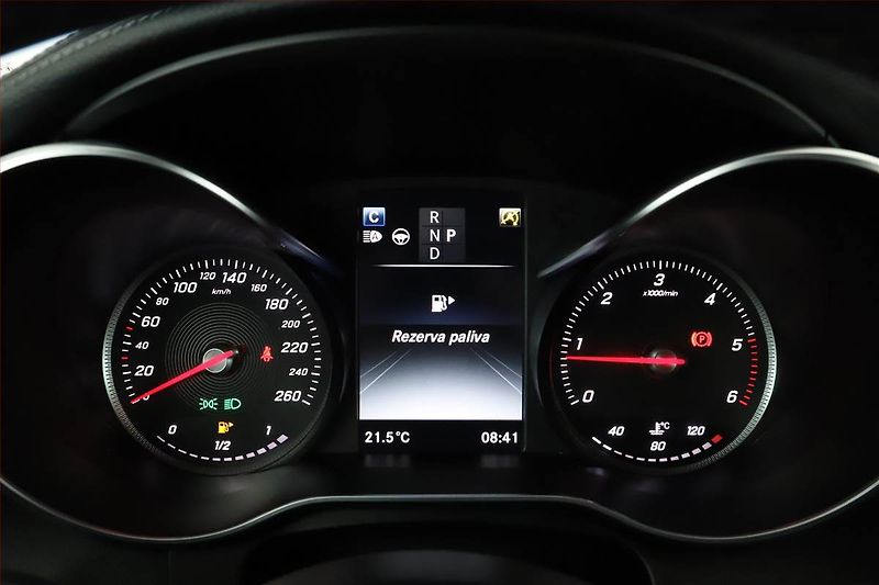 Mercedes-Benz Třídy C (2016) C 250 CDI - fotka 8 z 20