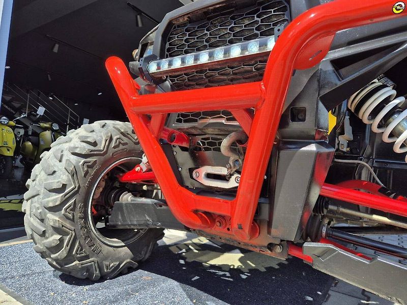 Polaris RZR 1000 XP (2013) - fotka 10 z 29
