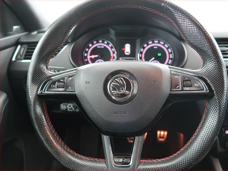 Škoda Octavia (2018) RS 2.0 TDI, Automat - fotka 23 z 24