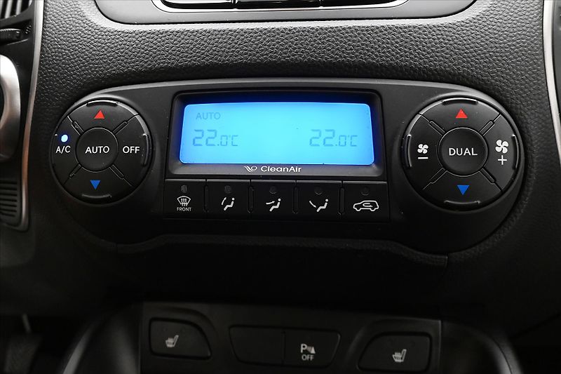 Hyundai ix35 1,7 CRDi 85 kW Tažné Výhřev se - fotka 20 z 30
