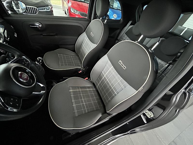 Fiat 500 1,2   LOUNGE,KLIMA,SERVISKA - fotka 19 z 23