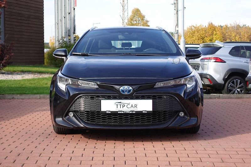 Toyota Corolla 2,0 HEV Comfort Tech TS - fotka 2 z 30