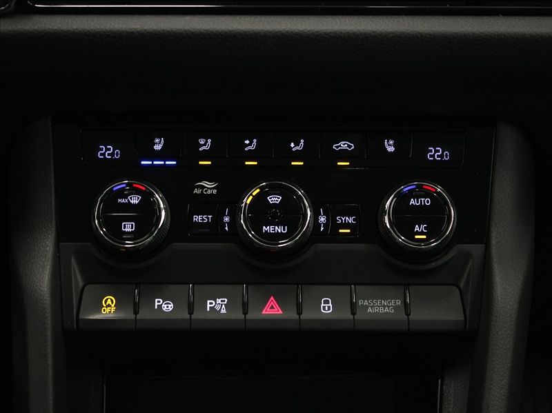 Škoda Kodiaq 2,0 TDi 4x4 L&K DCC Tažné ČR - fotka 19 z 34