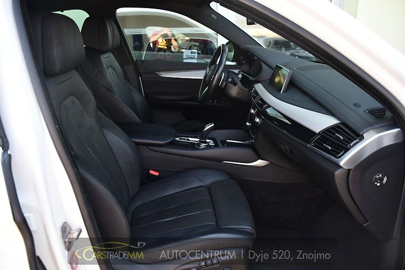BMW X6 M50d HUD 360KAM ACC - fotka 16 z 57