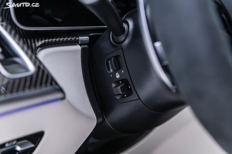 Mercedes-Benz Třídy S 63 L Keramik*TV*4D*Carbon*FULL - fotka 49 z 50