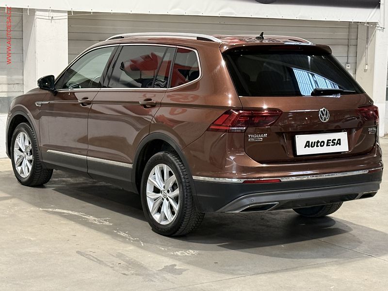 Volkswagen Tiguan (2018) 2.0TDI Allspace 4x4, ČR - fotka 4 z 19