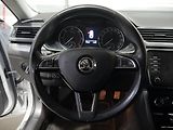 Škoda Superb (2018) 2.0TDi 4x4, ČR, DSG, bixen - náhled 13