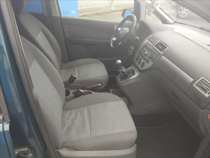 Ford C-MAX 1,6 74 KW - fotka 8 z 15