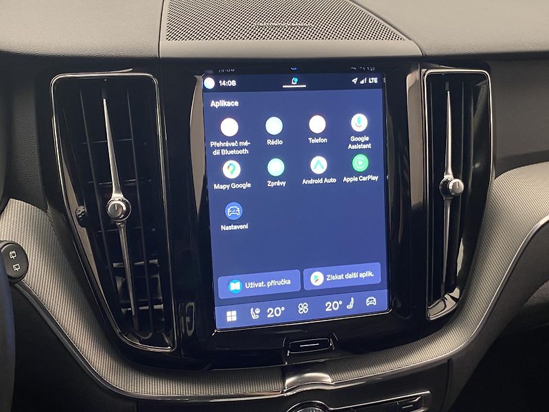 Volvo XC60 B5 AWD DARK PLUS AUT - fotka 8 z 53