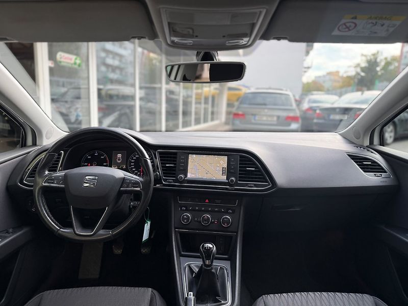 Seat Leon (2016) 1.6 TDI Style - fotka 14 z 25