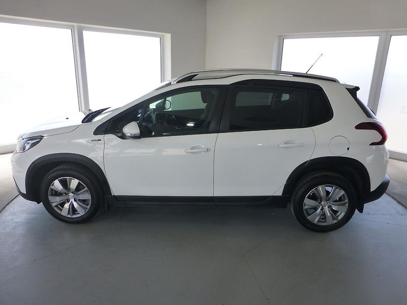 Peugeot 2008 (2019) 1,2i-81KW*PARK.S*ALU*VYHŘ.SED* - fotka 9 z 27
