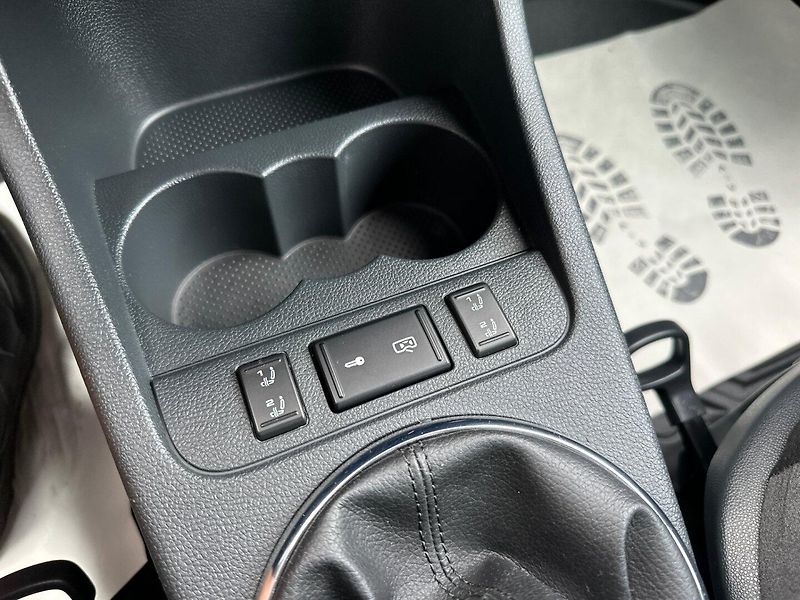 Škoda Fabia (2012) 1,2TSI 77KW Family - fotka 18 z 23