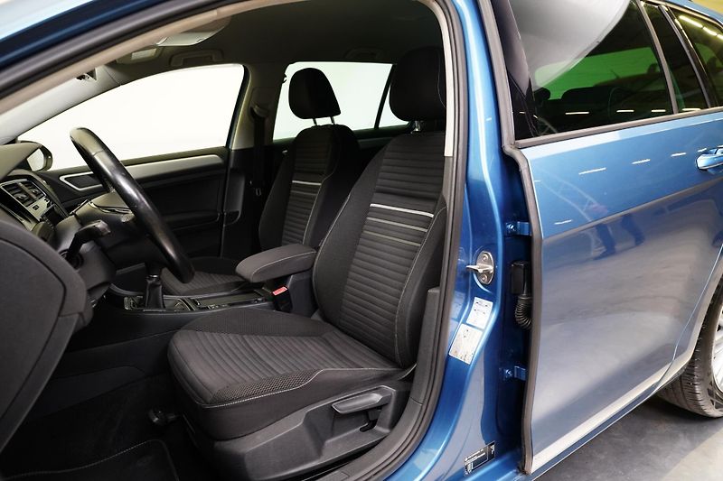 Volkswagen Golf - fotka 11 z 26