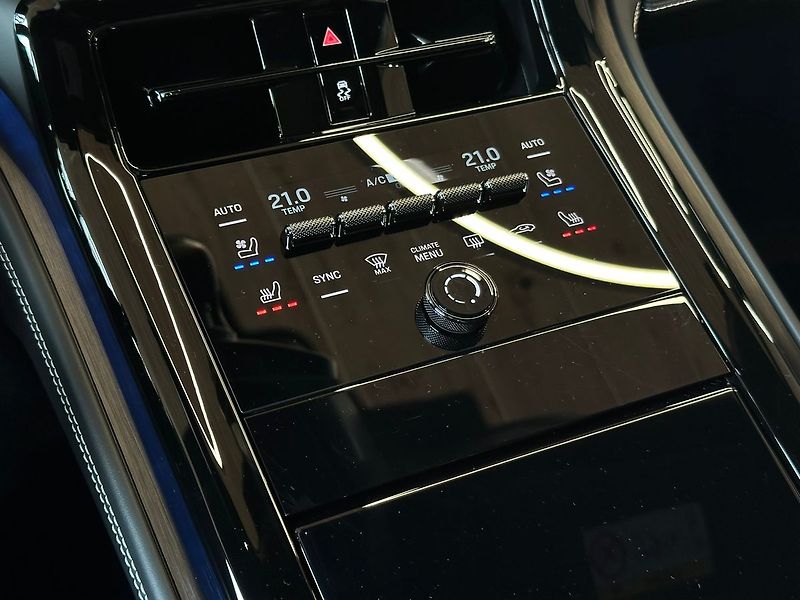 Porsche Panamera GTS, InnoDrive,Tažné,Nezávislé - fotka 48 z 55