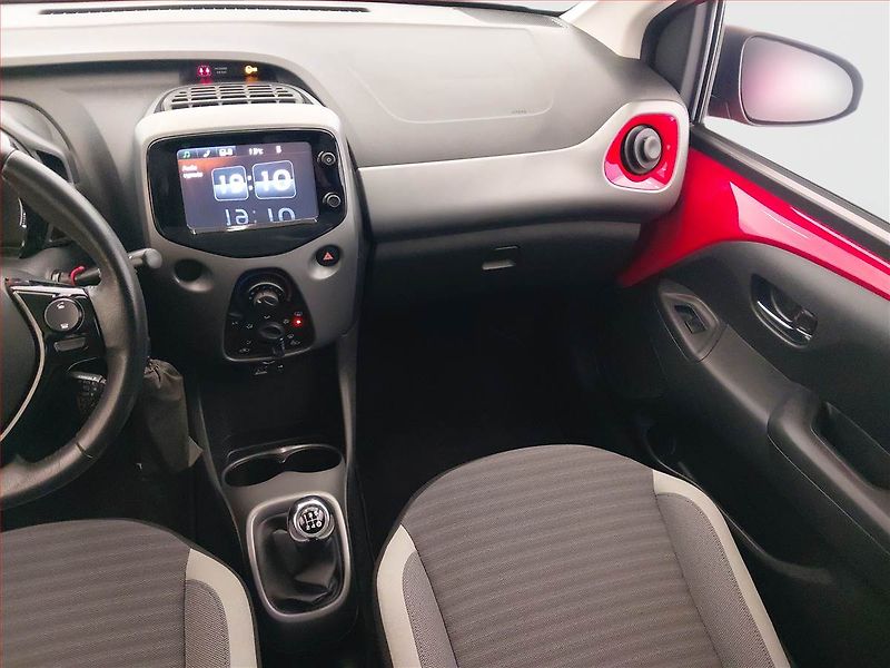 Toyota Aygo (2019) 1.0 VVT-i, ČR,1.maj, Tempomat - fotka 8 z 15