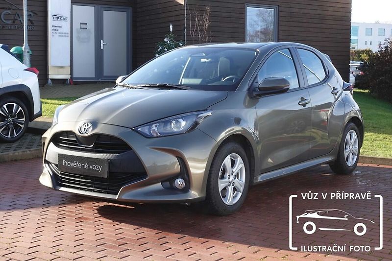 Toyota Yaris 1,5 HEV Comfort - fotografie inzerátu