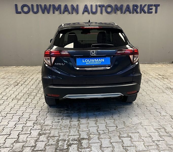 Honda HR-V 1.5 i-VTEC AT EXECUTIVE - fotka 15 z 17