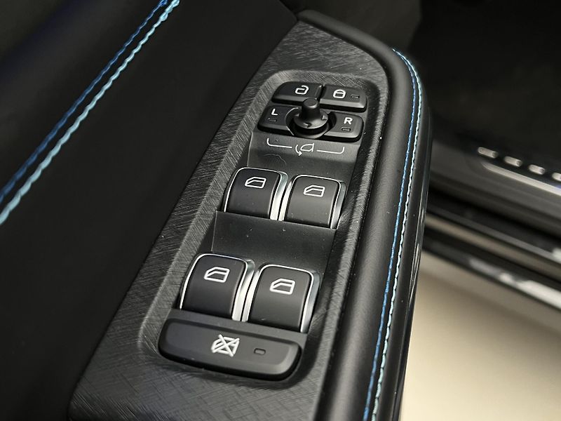 Lynk & Co 01 PHEV AUT  - fotka 53 z 54