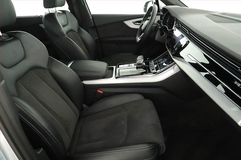 Audi Q7 (2021) 45 TDI - fotka 7 z 21