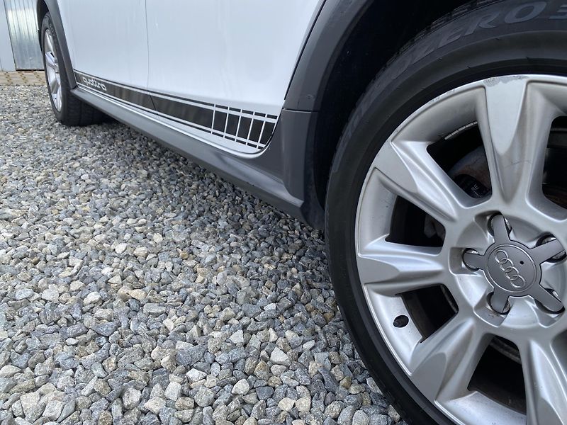 Audi A4 Allroad 2.0TDi 190PS 4x4 AUT SERVIS 1A - fotka 31 z 151
