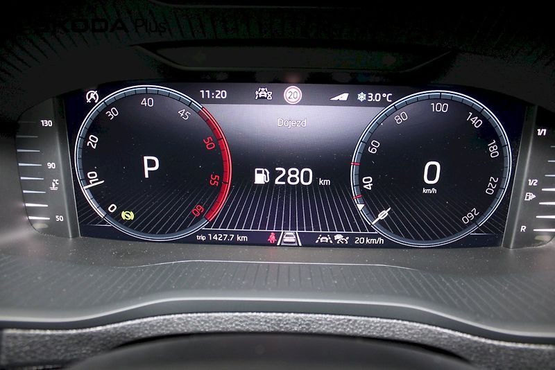 Škoda Karoq (2024) 2,0 TDI 110kW Top Selection - fotka 13 z 28