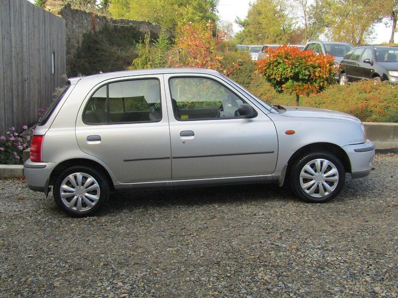 Nissan Micra (2000) 1.0i  AUTOMAT CZ PŮVOD - fotka 9 z 31