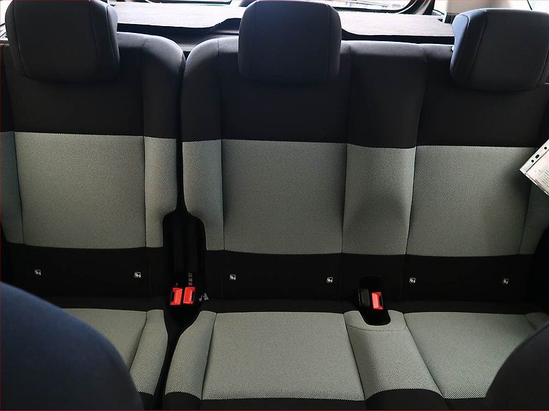 Citroën Berlingo (2020) Feel 1.5 BlueHDi, 5Míst, SR - fotka 10 z 17