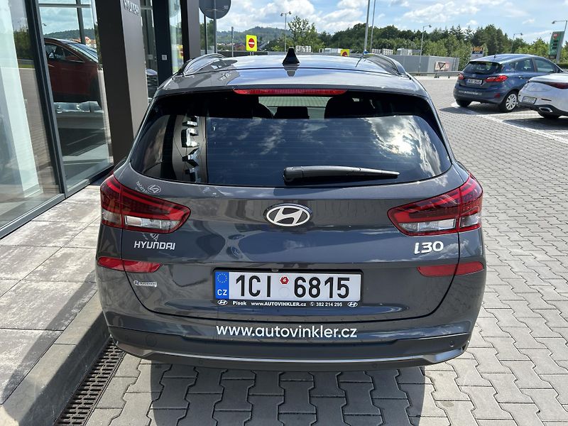 Hyundai i30 26 WG 1,0 T-GDI MT SMART - fotka 5 z 32