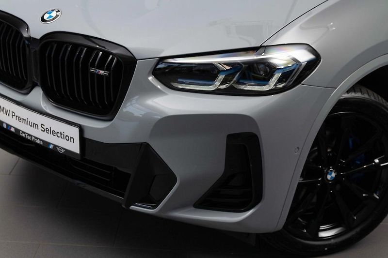 BMW X4 M40i - fotka 7 z 23