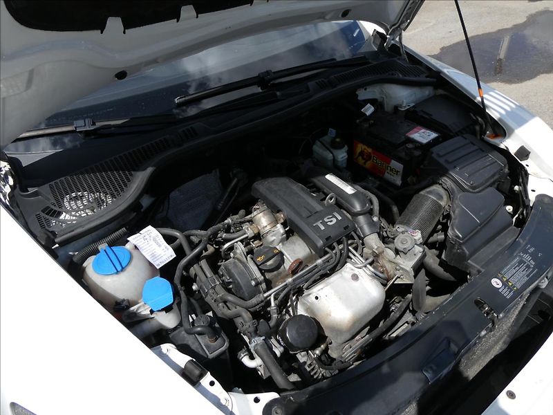 Škoda Octavia 1,2 TSi 77kW motor 110tKm,2xko - fotka 33 z 42