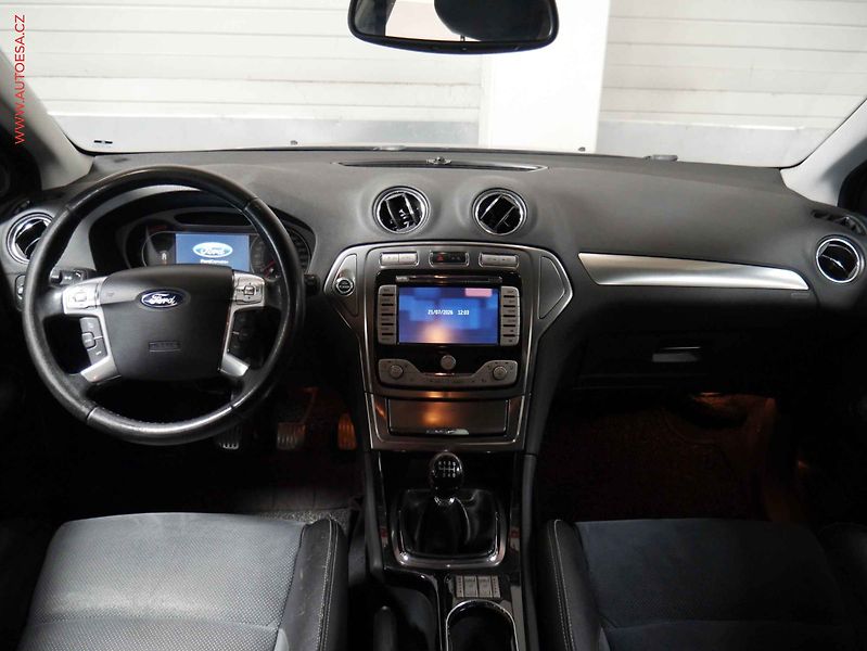 Ford Mondeo (2008) 2.0 TDCi, autoAC - fotka 8 z 23