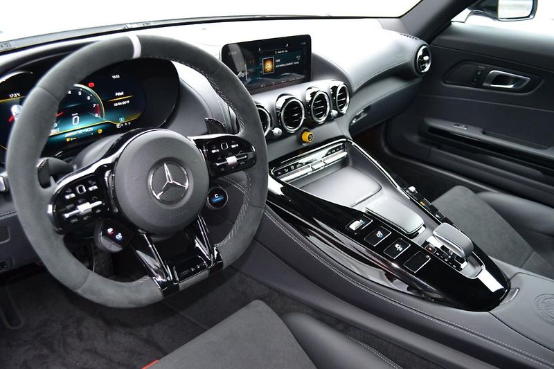 Mercedes-Benz AMG GT GTR PRO - fotka 7 z 10