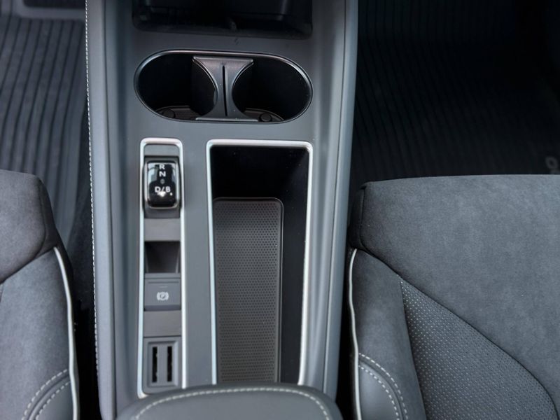 Škoda Elroq (2026) Sportline 85 82 kWh - fotka 10 z 24