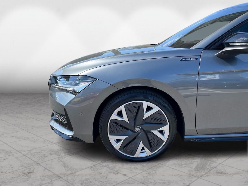 Škoda Superb SPORTLINE 2.0TDI 142kW 4X4 A7A - fotka 10 z 25