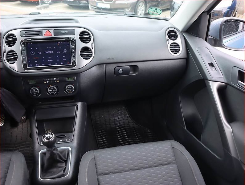 Volkswagen Tiguan (2009) 1.4 TSI, 4X4, Serv.kniha - fotka 8 z 15