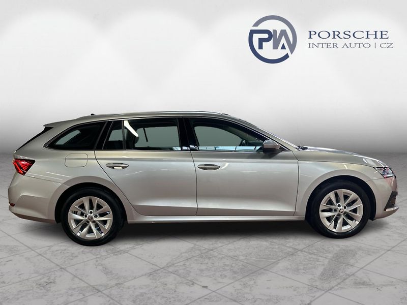 Škoda Octavia 2,0TDi 110kW STYLE KOMFORT DSG - fotka 7 z 25