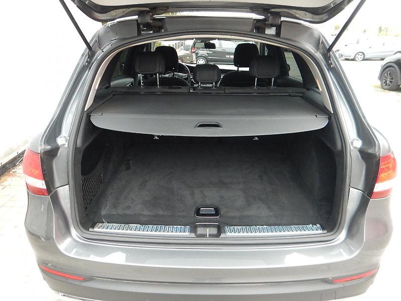 Mercedes-Benz GLC (2016) 220 D 4MATIC DPH BUSINESS-DPH - fotka 14 z 33