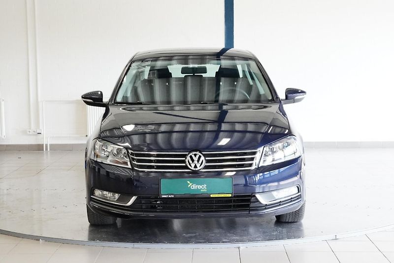 Volkswagen Passat - fotka 4 z 24