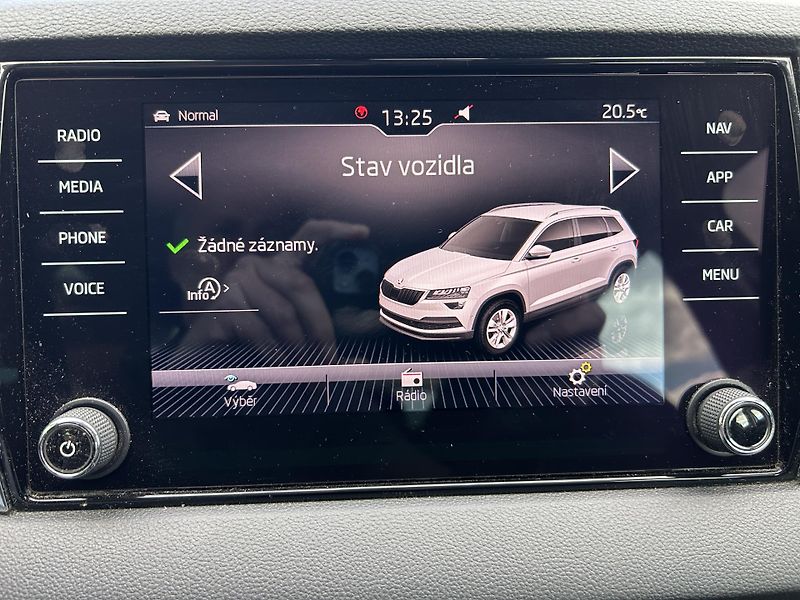 Škoda Karoq (2019) 2.0 TDi 110 KW naj.93 tis km - fotka 24 z 29