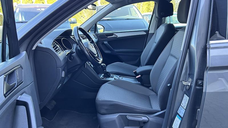 Volkswagen Tiguan 2.0TDI 4Motion DSG  - fotka 13 z 13