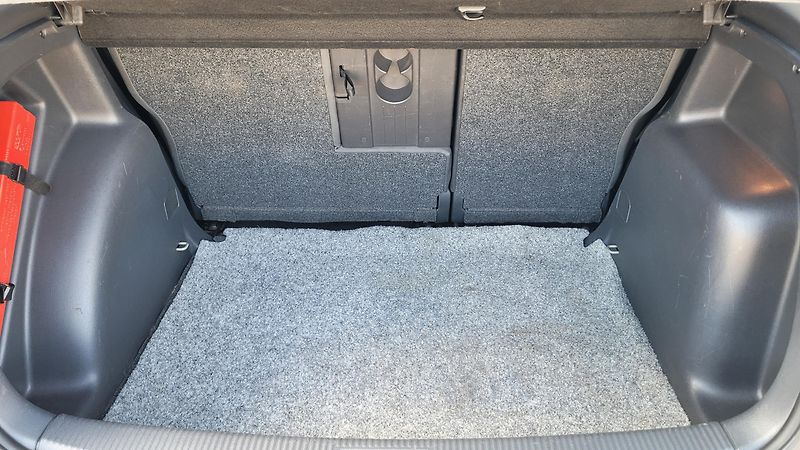 Volkswagen Golf Plus 1,6 75KW KOUPENO V ČR - fotka 13 z 20
