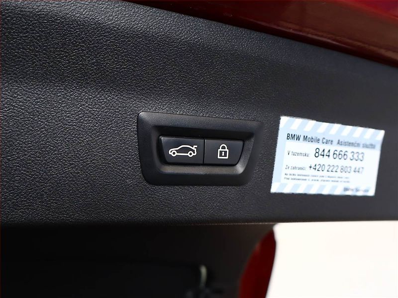 BMW X4 (2019) M Sport xDrive30d - fotka 22 z 22