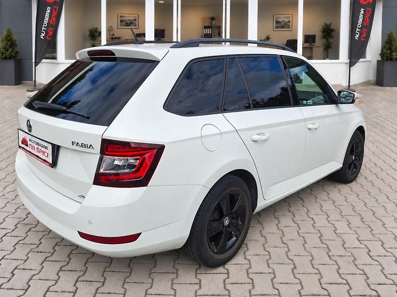Škoda Fabia (2019) 1.0TSI 81kW STYLE -ČR-DPH - fotka 7 z 19