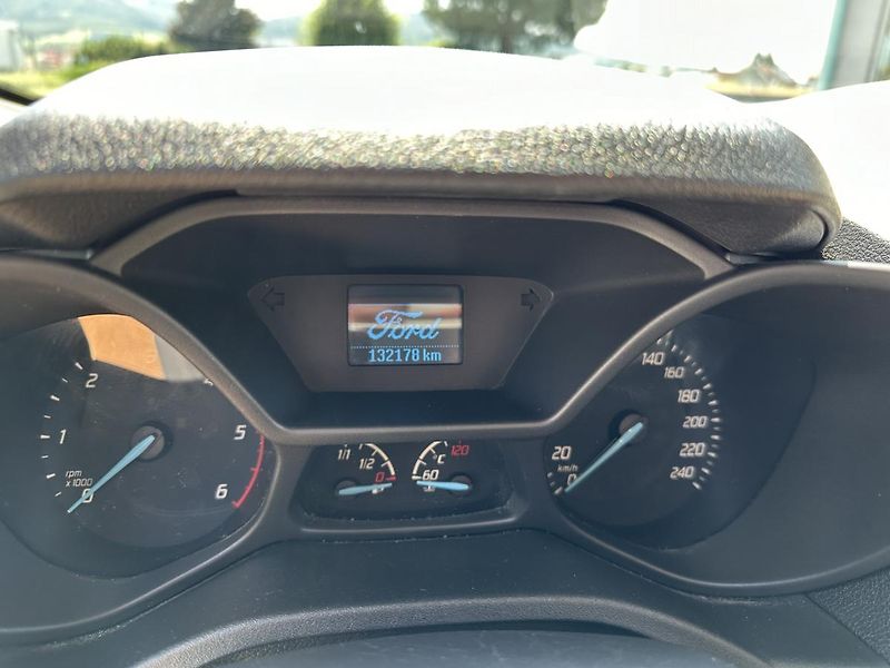 Ford Tourneo Connect (2015) GRAND - 7MÍST - L2 -DIGIKLIMA - fotka 24 z 61