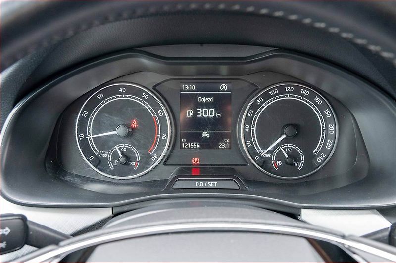 Škoda Kamiq (2023) Ambition 1.0 TSI, Serv.kniha - fotka 11 z 16