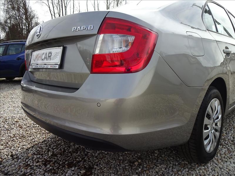 Škoda Rapid 1.2TSI 66kW - fotka 15 z 46
