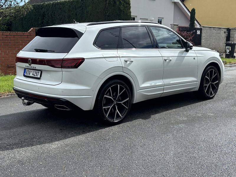 Volkswagen Touareg (2024) 3.0 Tsi,R-Line,tažné,nez top - fotka 4 z 26