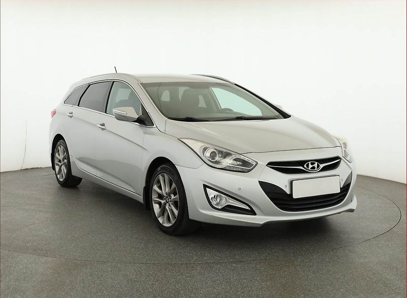 Hyundai i40 (2014) 1.7 CRDi, Serv.kniha, Tempomat - fotografie inzerátu