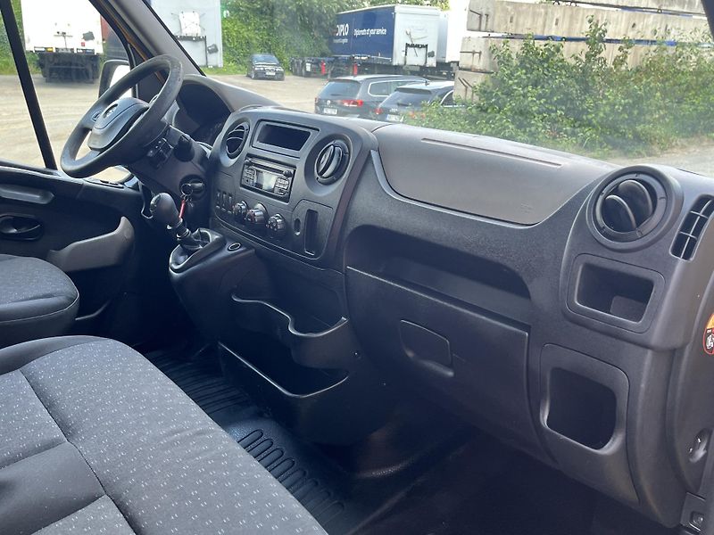 Opel Movano (2017) 2,3CDTi 7mí WEBASTO,KLIMA -DPH - fotka 15 z 20
